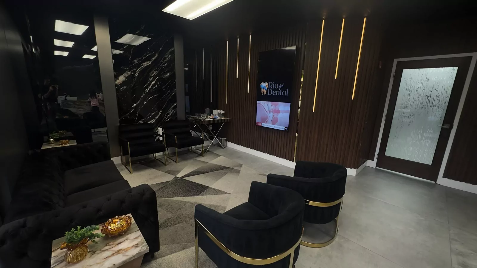 Dentista em Orlando - Implante Dentário em Orlando - Rio Dental Art
