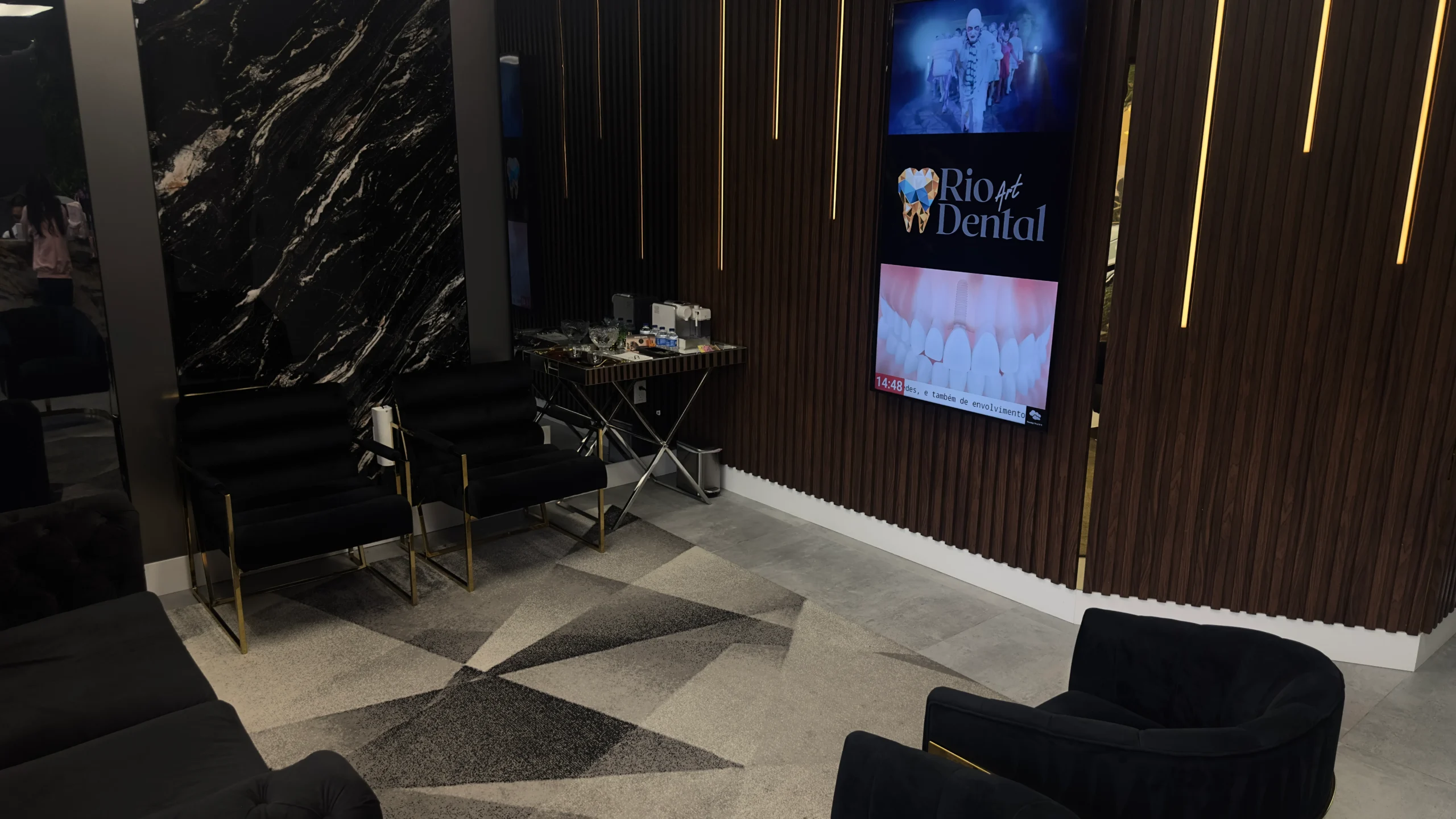 Dentista em Orlando - Implante Dentário em Orlando - Rio Dental Art